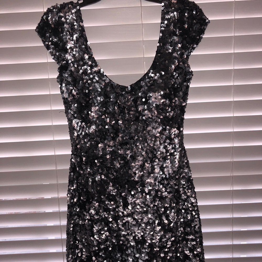 Black/Silver Sequin Cocktail Dress